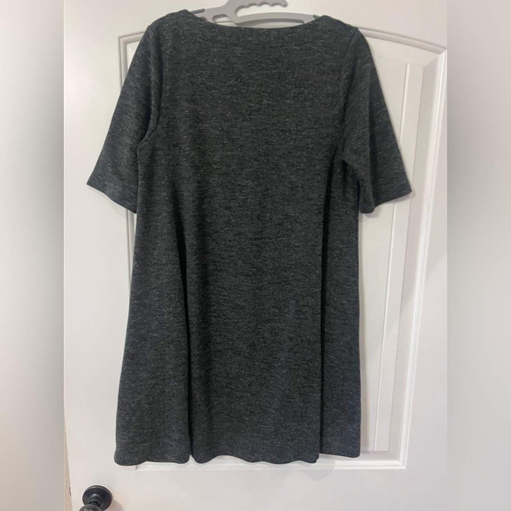 Size medium- Adrienne Vittadini gray tunic dress- pockets! - Picture 2 of 5